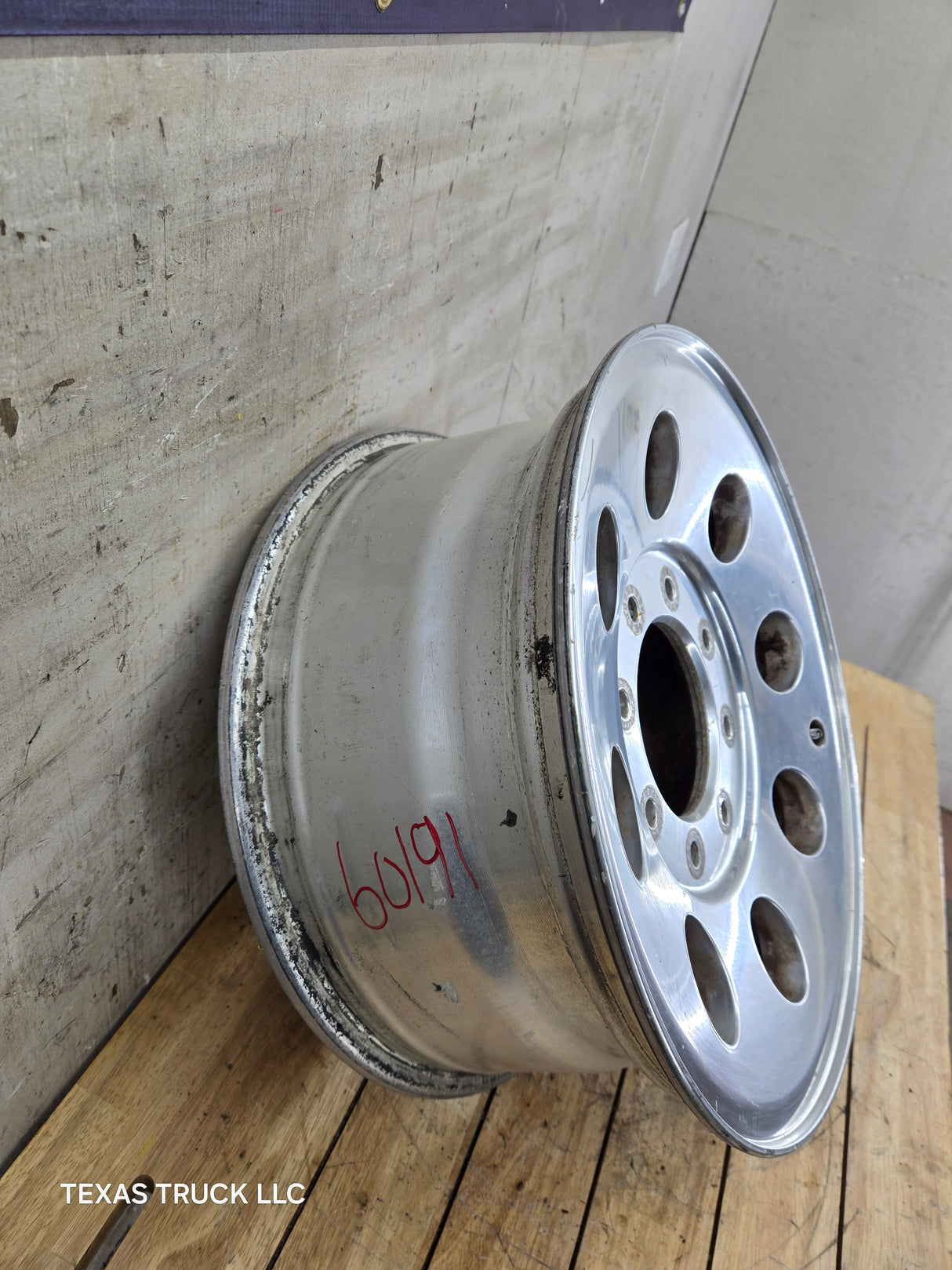 2005-2007 Ford Super Duty F250 F350 17" x 7.5" Aluminum Wheel 8x170 SRW