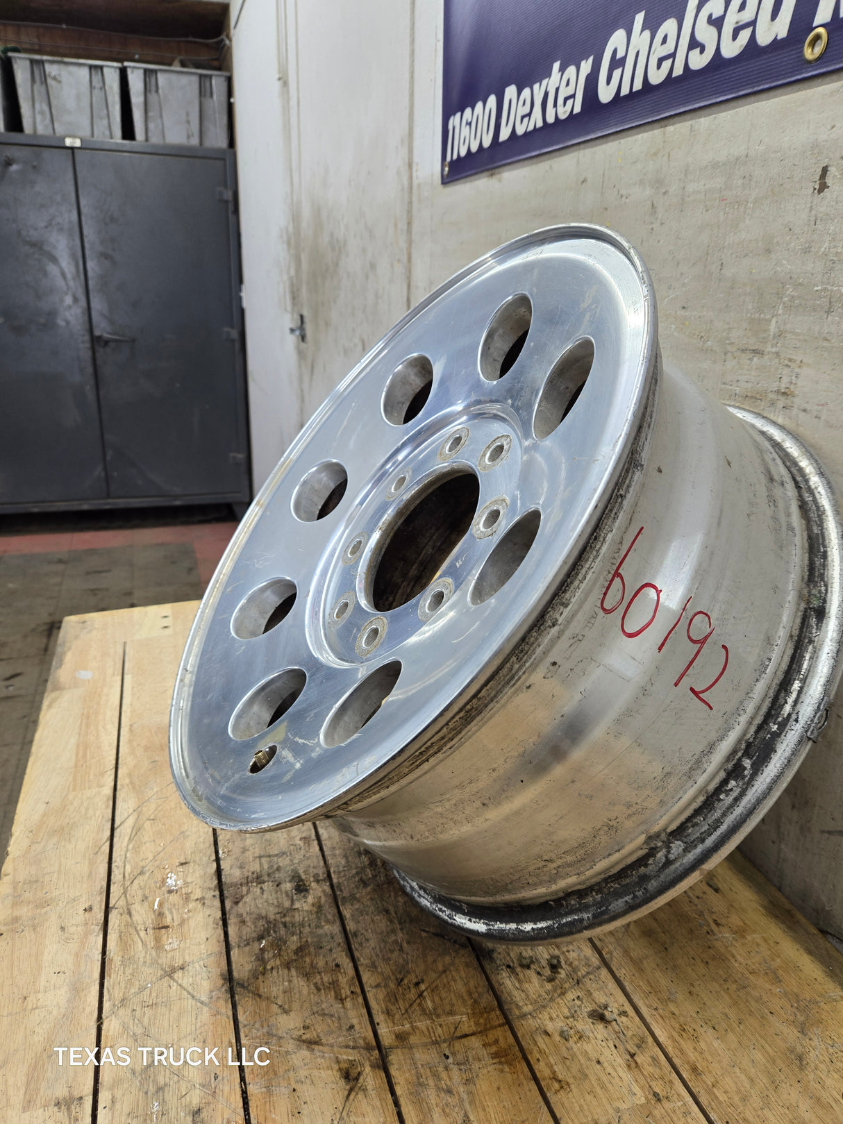 2005-2007 Ford Super Duty F250 F350 17" x 7.5" Aluminum Wheel 8x170 SRW