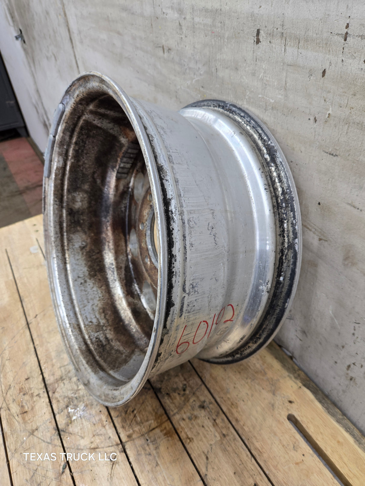 2005-2007 Ford Super Duty F250 F350 17" x 7.5" Aluminum Wheel 8x170 SRW