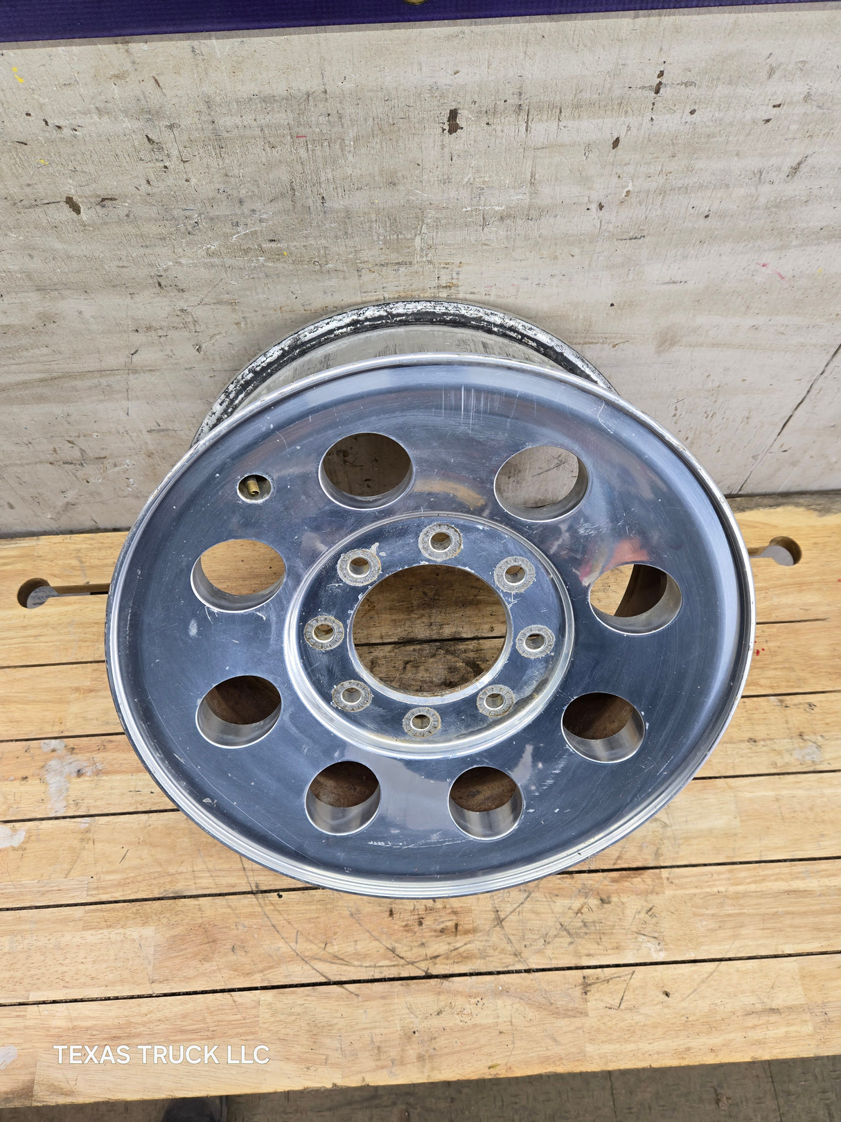 2005-2007 Ford Super Duty F250 F350 17" x 7.5" Aluminum Wheel 8x170 SRW
