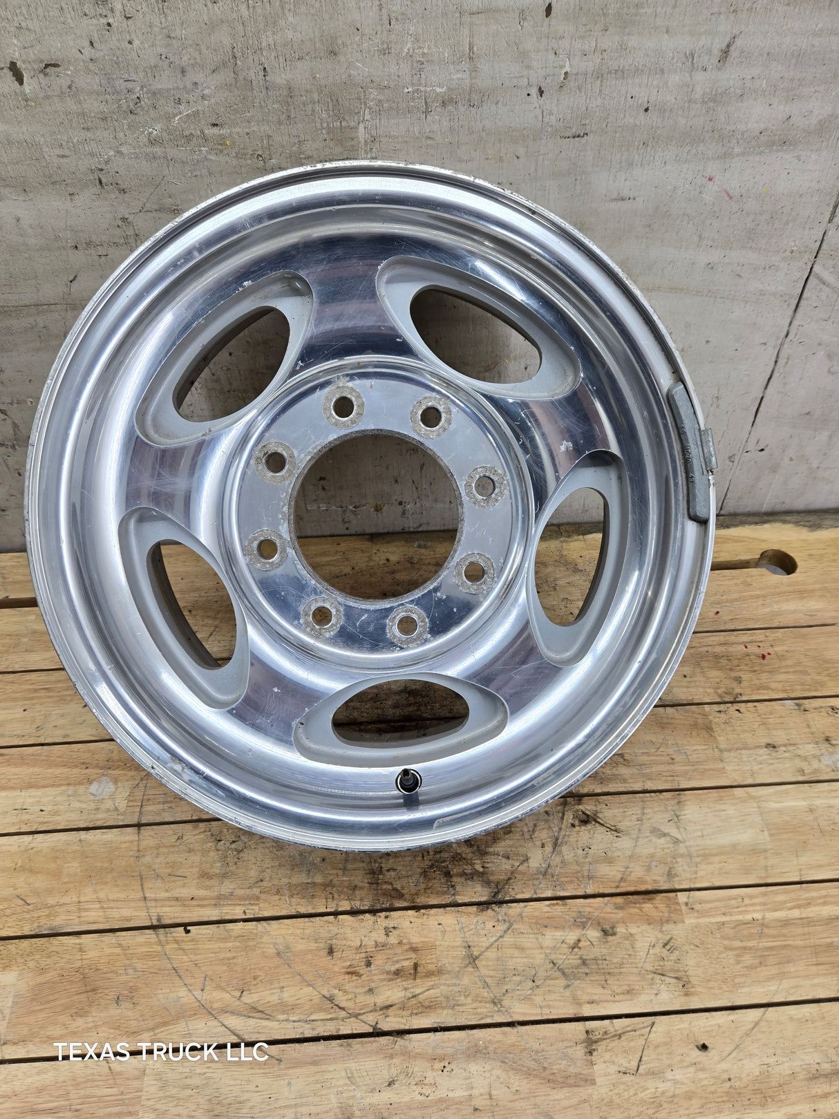1999-2004 Ford F250 F350 Super Duty Excursion 16 x 7" Polished Aluminum Wheel Rim 8 x 170