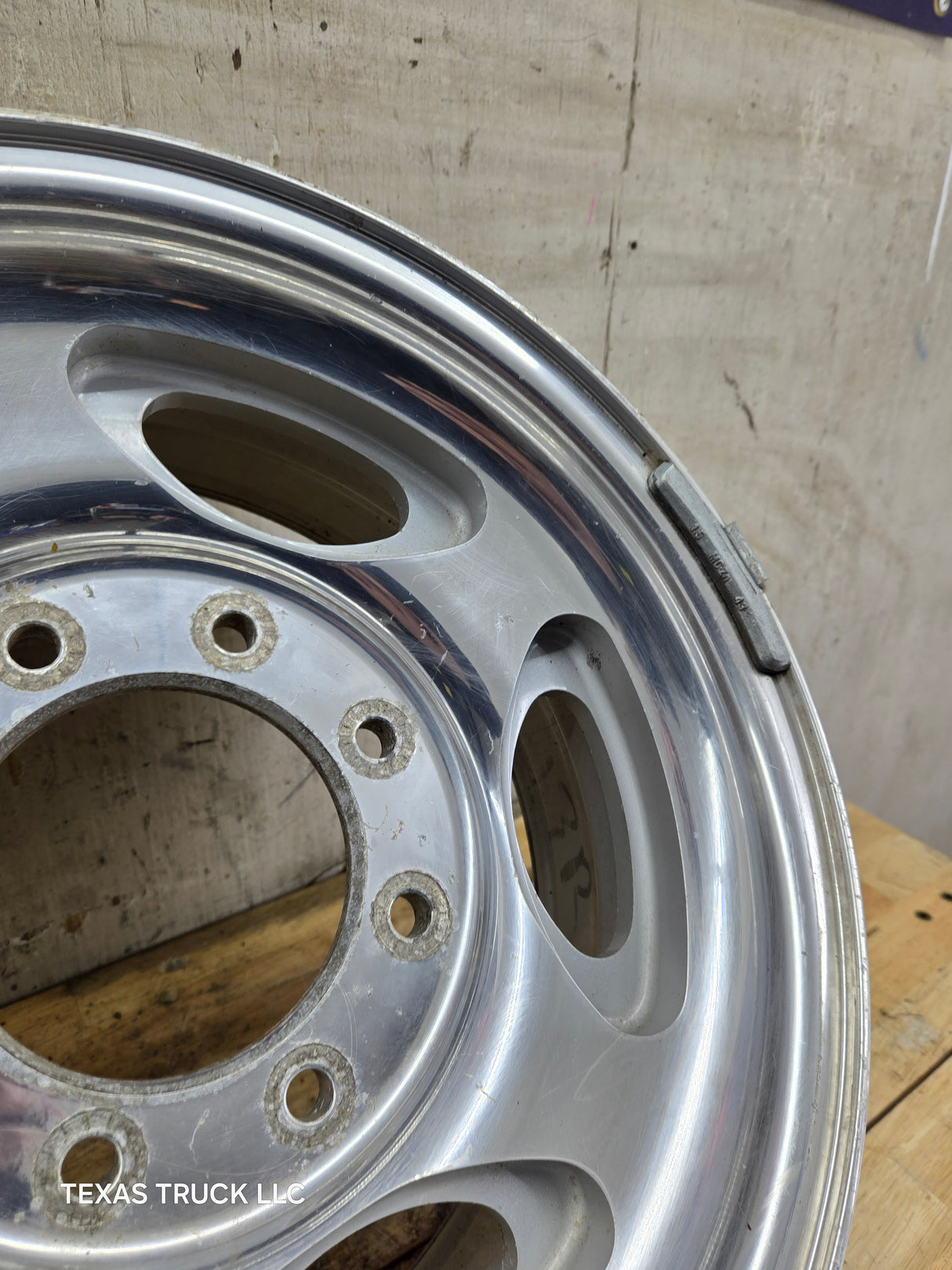1999-2004 Ford F250 F350 Super Duty Excursion 16 x 7" Polished Aluminum Wheel Rim 8 x 170