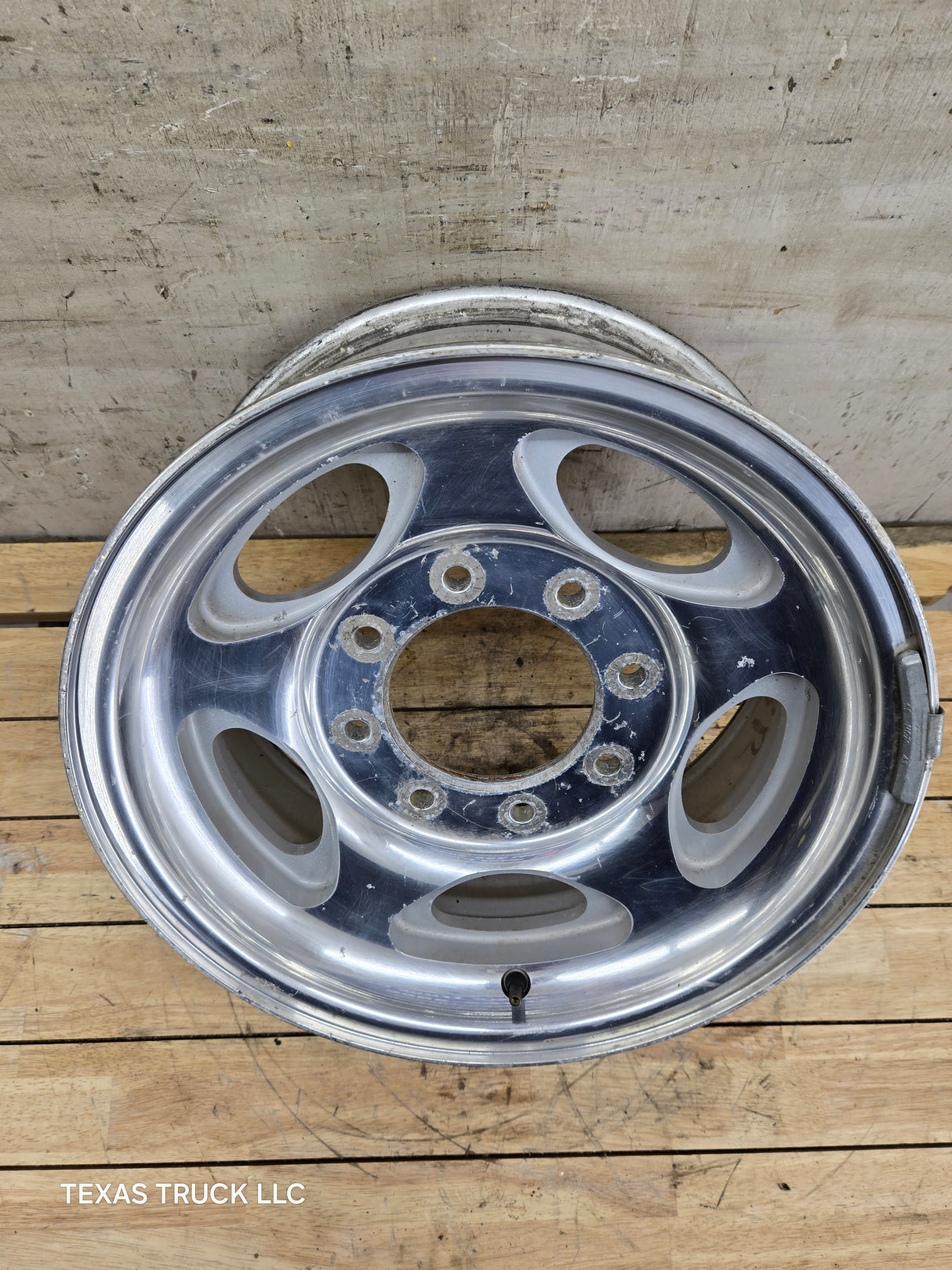 1999-2004 Ford F250 F350 Super Duty Excursion 16 x 7" Polished Aluminum Wheel Rim 8 x 170