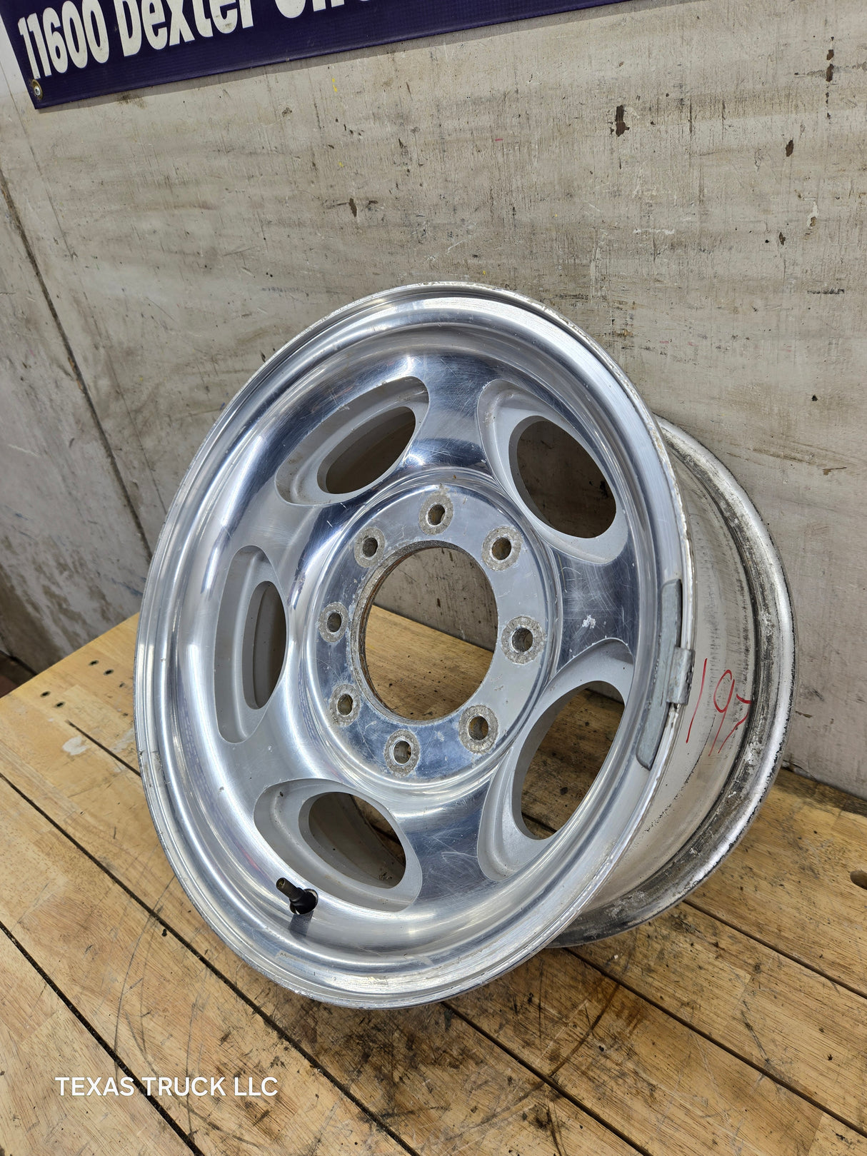 1999-2004 Ford F250 F350 Super Duty Excursion 16 x 7" Polished Aluminum Wheel Rim 8 x 170