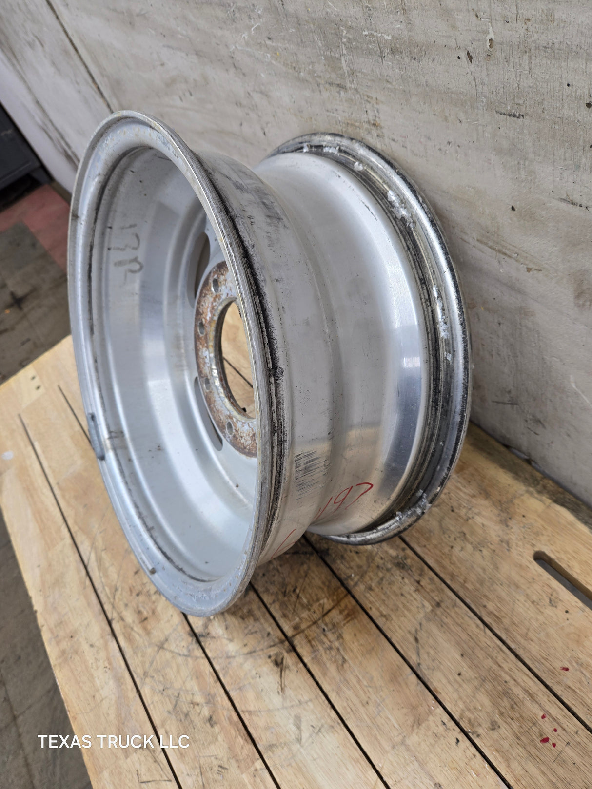 1999-2004 Ford F250 F350 Super Duty Excursion 16 x 7" Polished Aluminum Wheel Rim 8 x 170