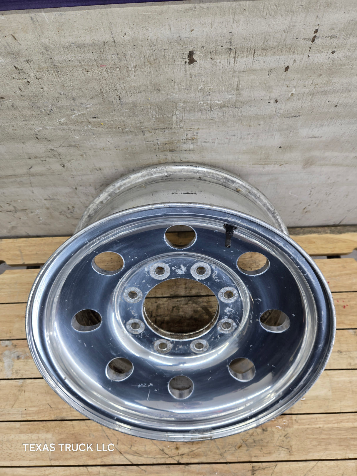 1999-2004 Ford F250 F350 Super Duty Excursion 16 x 7" Polished Aluminum Wheel Rim 8 x 170