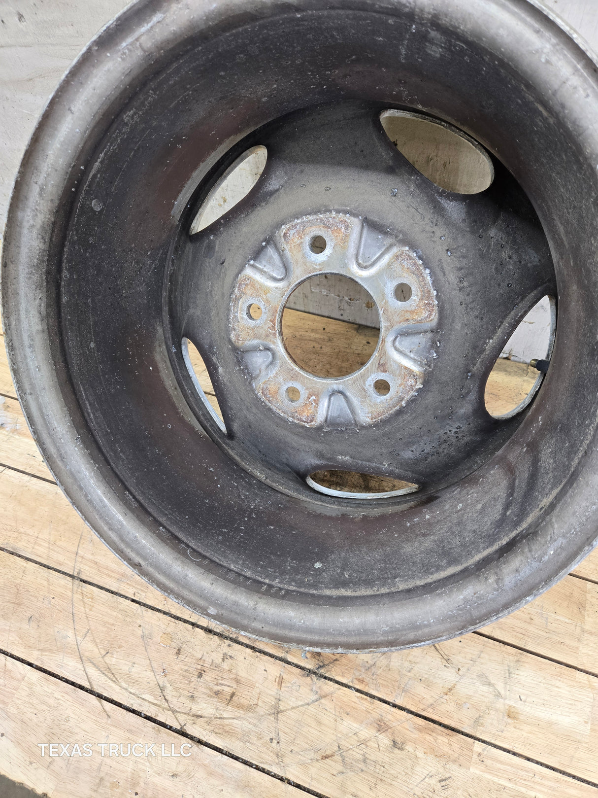 1999-2004 Ford F150 16" x 7" Aluminum Wheel Rim
