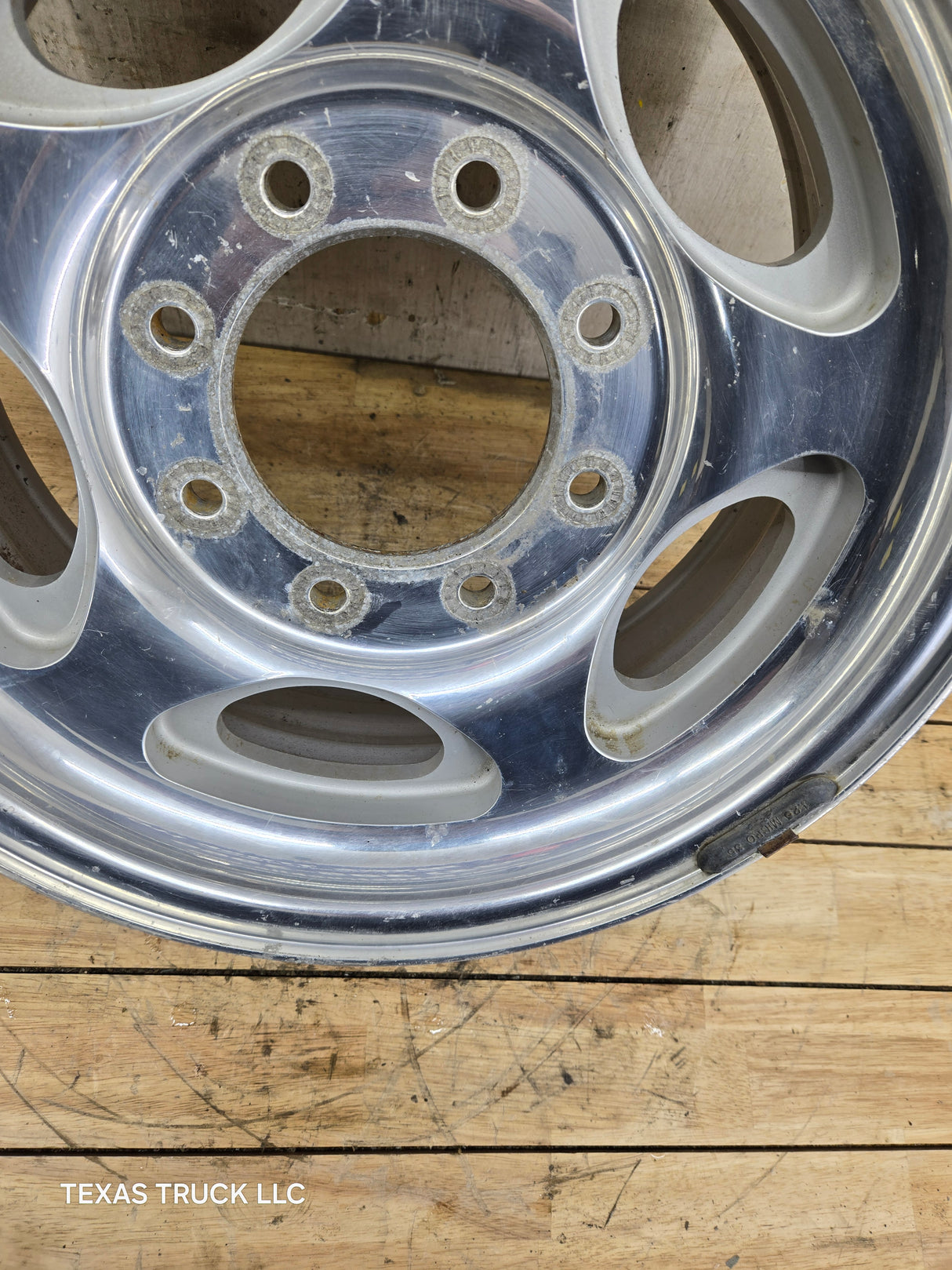 1999-2004 Ford F250 F350 Super Duty Excursion 16 x 7" Polished Aluminum Wheel Rim 8 x 170