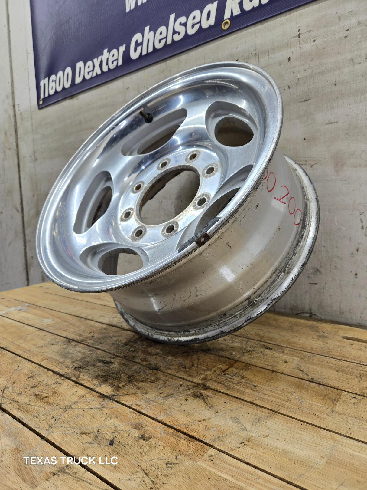 1999-2004 Ford F250 F350 Super Duty Excursion 16 x 7" Polished Aluminum Wheel Rim 8 x 170