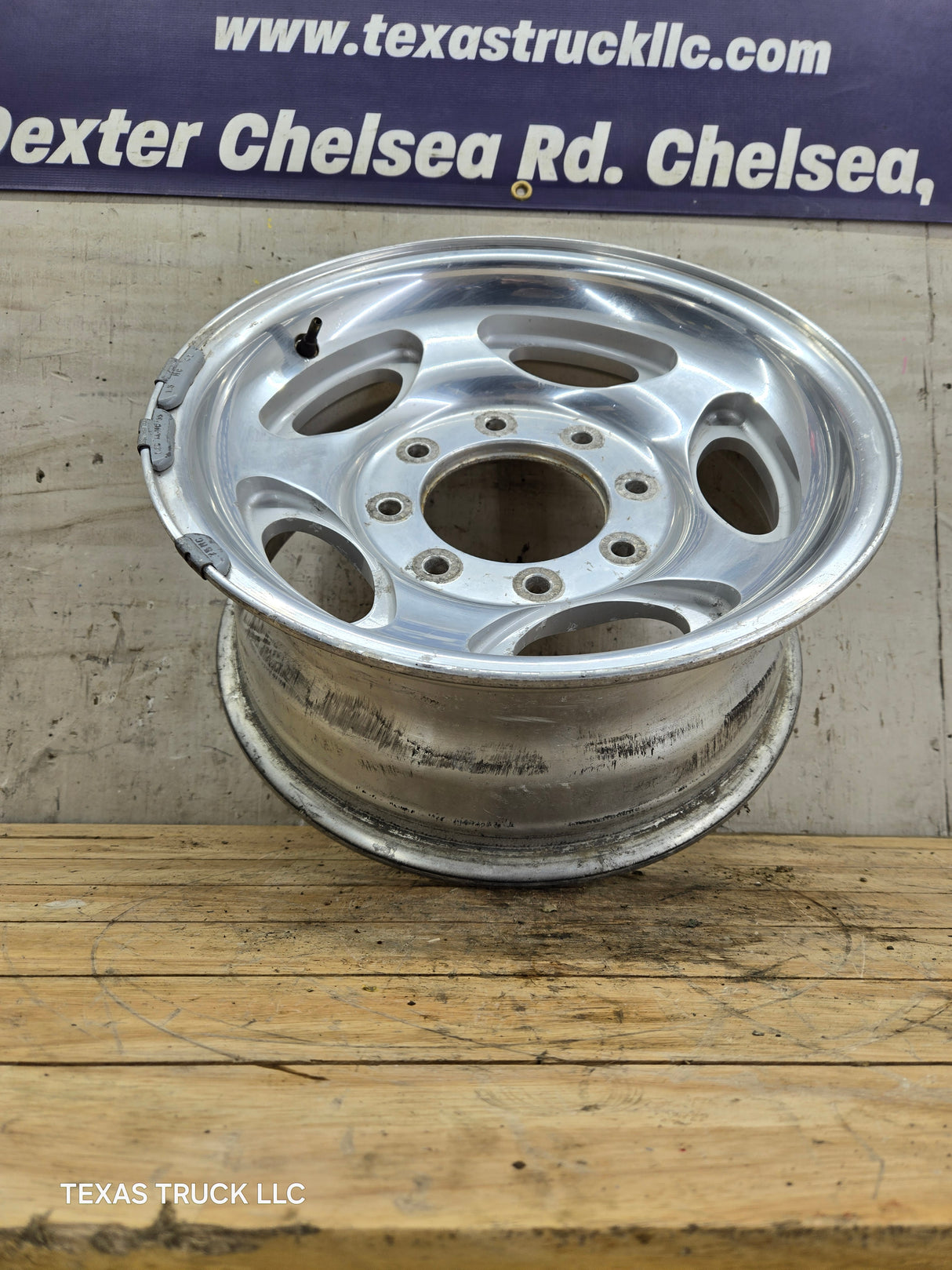 1999-2004 Ford F250 F350 Super Duty Excursion 16 x 7" Polished Aluminum Wheel Rim 8 x 170