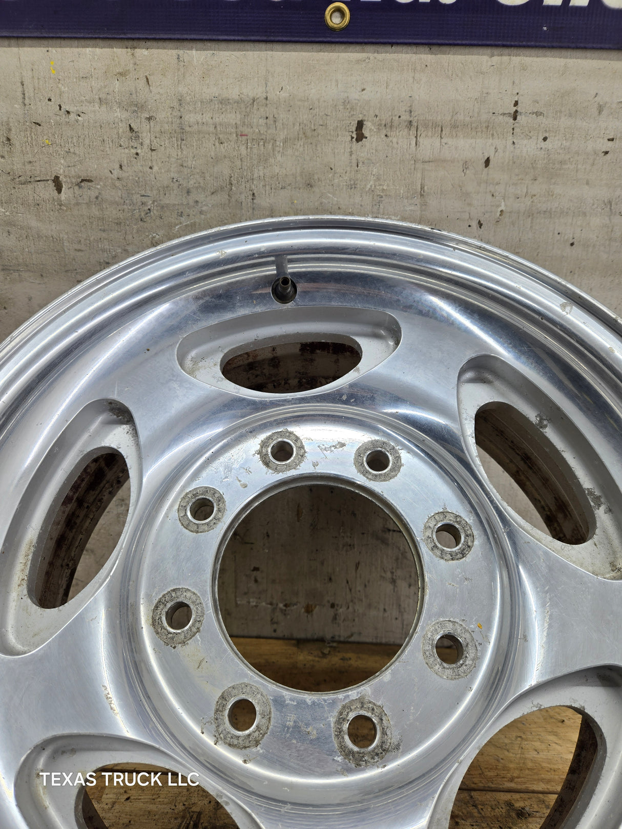1999-2004 Ford F250 F350 Super Duty Excursion 16 x 7" Polished Aluminum Wheel Rim 8 x 170