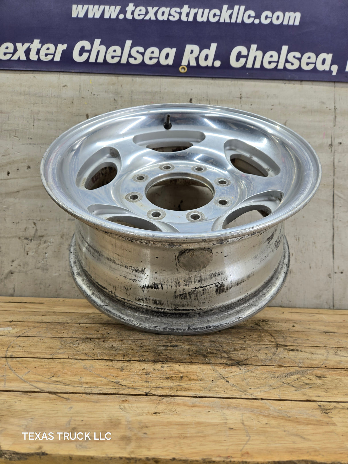 1999-2004 Ford F250 F350 Super Duty Excursion 16 x 7" Polished Aluminum Wheel Rim 8 x 170