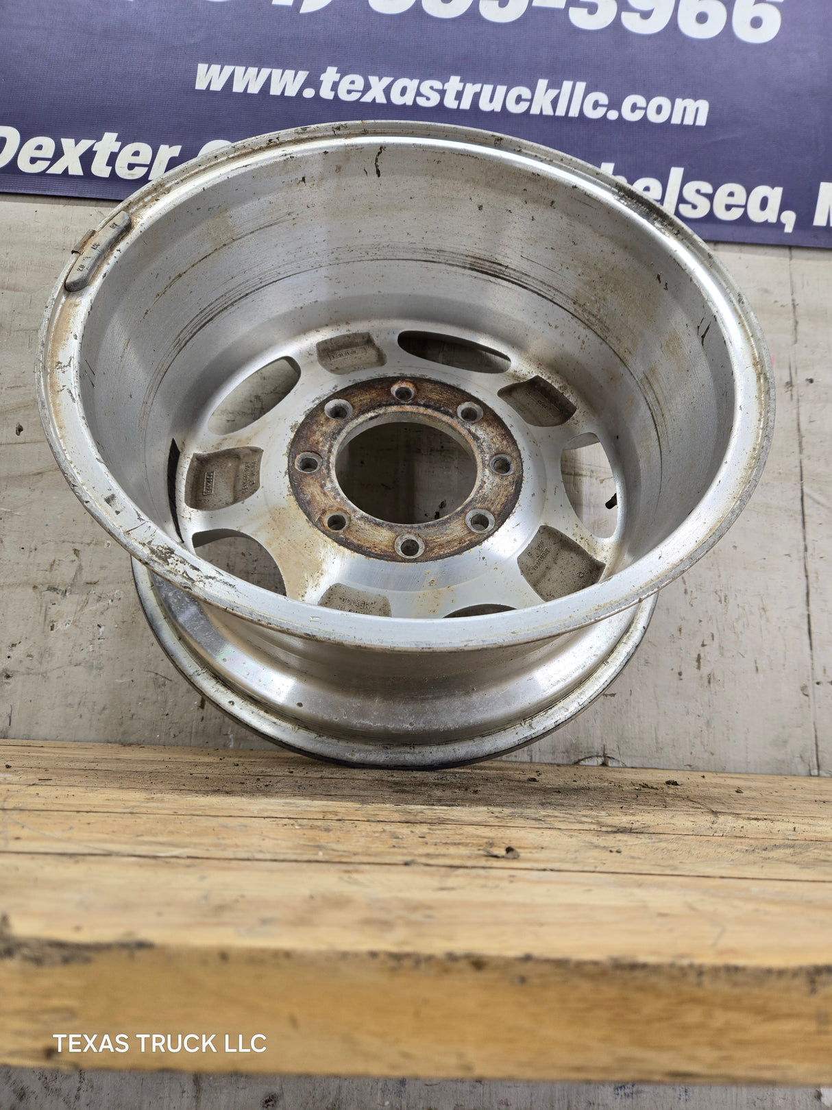 2009-2016 Ford Super Duty F250 F350 18" x 8" Aluminum Wheel 8x170 SRW