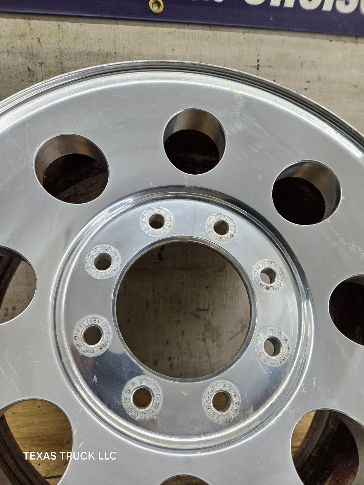 2005-2007 Ford Super Duty F250 F350 17" x 7.5" Aluminum Wheel 8x170 SRW