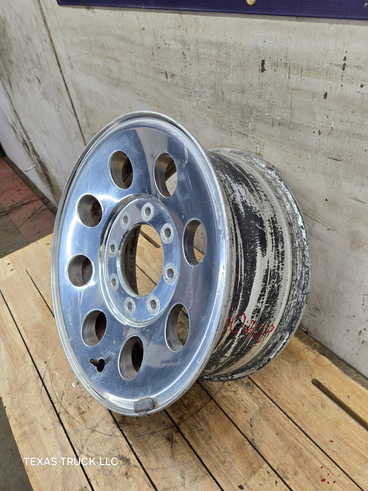 2005-2007 Ford Super Duty F250 F350 17" x 7.5" Aluminum Wheel 8x170 SRW