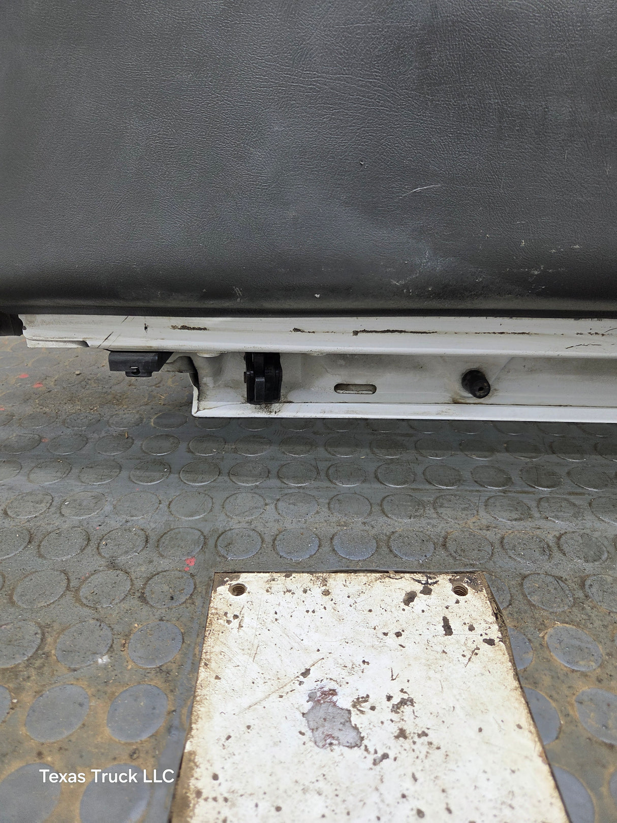 1999-2006 Chevrolet Silverado / GMC Sierra 1500 2500 3500 HD Rear Passenger side Extended Cab Rear Door