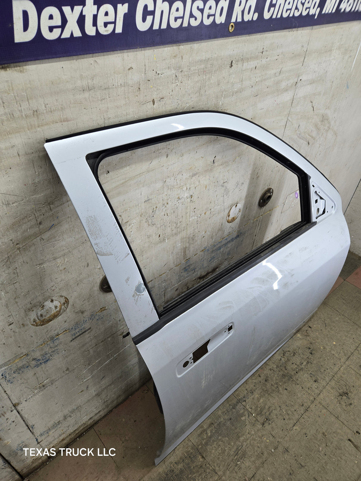 2009-2018 Dodge Ram 4th Gen Passenger Side RH Front Quad Crew Cab Door 1500 2500 3500 4500 5500