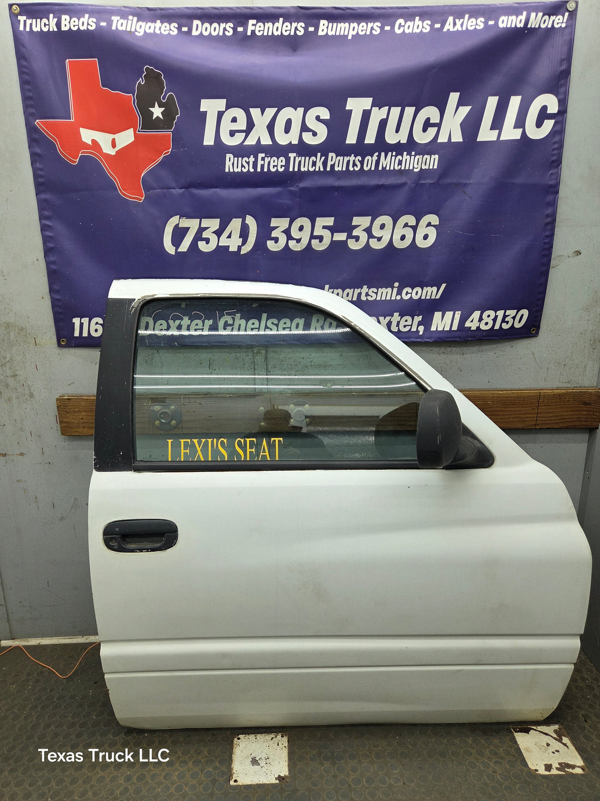 1994-2002 Dodge Ram 2nd Gen RH Passenger Side Front Door Regular Cab / 2 Door Ext Cab 1500 2500 3500 ROUND CORNER - White (Copy)