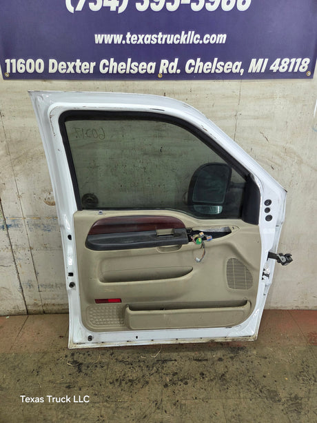 1999-2011 Ford Super Duty LH Driver Side Front Door F250 F350 F450 F550