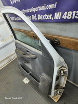 1999-2006 Chevrolet Silverado / GMC Sierra 1500 2500 3500 HD Front Driver Side Door LH