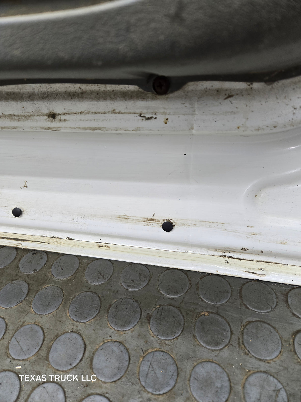 2003-2008 Dodge Ram 3rd Gen Driver Side Front Quad Cab Crew Cab Door 1500 2500 3500 4500 5500 - White