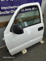 1999-2006 Chevrolet Silverado / GMC Sierra 1500 2500 3500 HD Front Driver Side Door LH