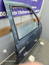 1988-2000 Chevrolet Silverado Suburban GMC Sierra RH Front Passenger Door