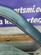 1988-2000 Chevrolet Silverado Suburban GMC Sierra RH Front Passenger Door
