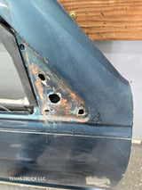 1988-2000 Chevrolet Silverado Suburban GMC Sierra RH Front Passenger Door