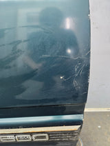 1988-2000 Chevrolet Silverado Suburban GMC Sierra RH Front Passenger Door