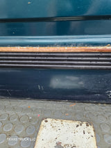 1988-2000 Chevrolet Silverado Suburban GMC Sierra RH Front Passenger Door
