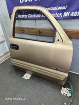 1999-2006 Chevrolet Silverado / GMC Sierra 1500 2500 3500 HD Front Passenger side Door RH