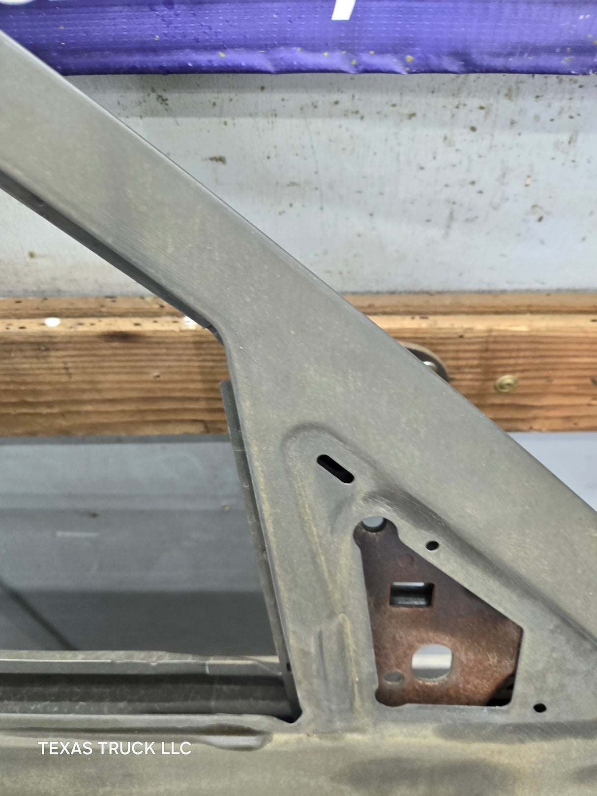 2009-2018 Dodge Ram 4th Gen Passenger Side RH Front Quad Crew Cab Door 1500 2500 3500 4500 5500
