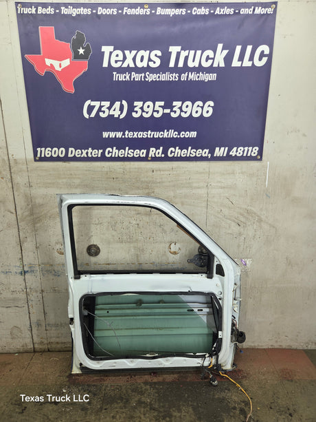 1988-2000 Chevrolet Silverado Suburban GMC Sierra LH Front Driver Side Door