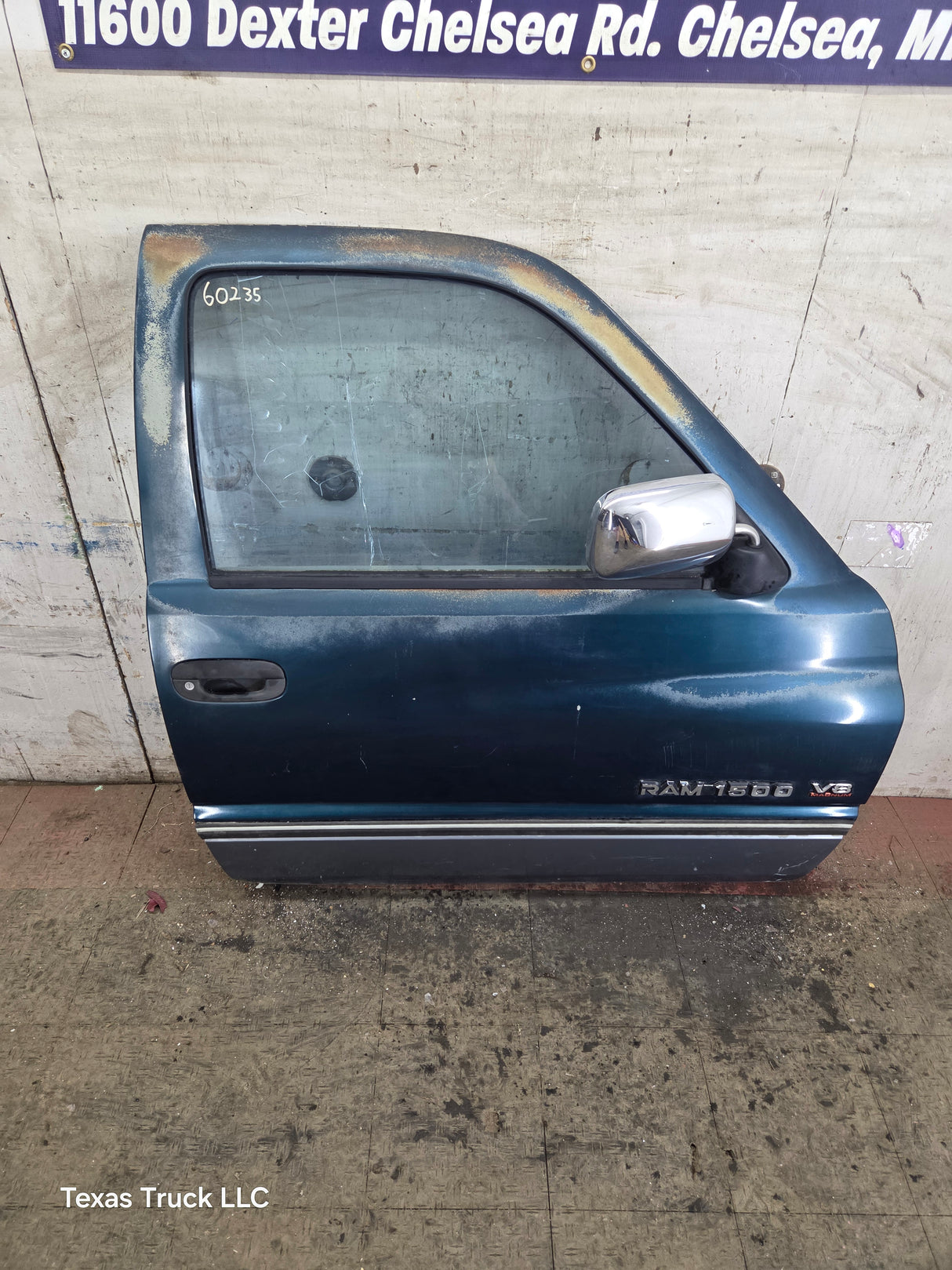 1994-2002 Dodge Ram 2nd Gen RH Passenger Side Front Door Regular Cab / 2 Door Ext Cab 1500 2500 3500 ROUND CORNER