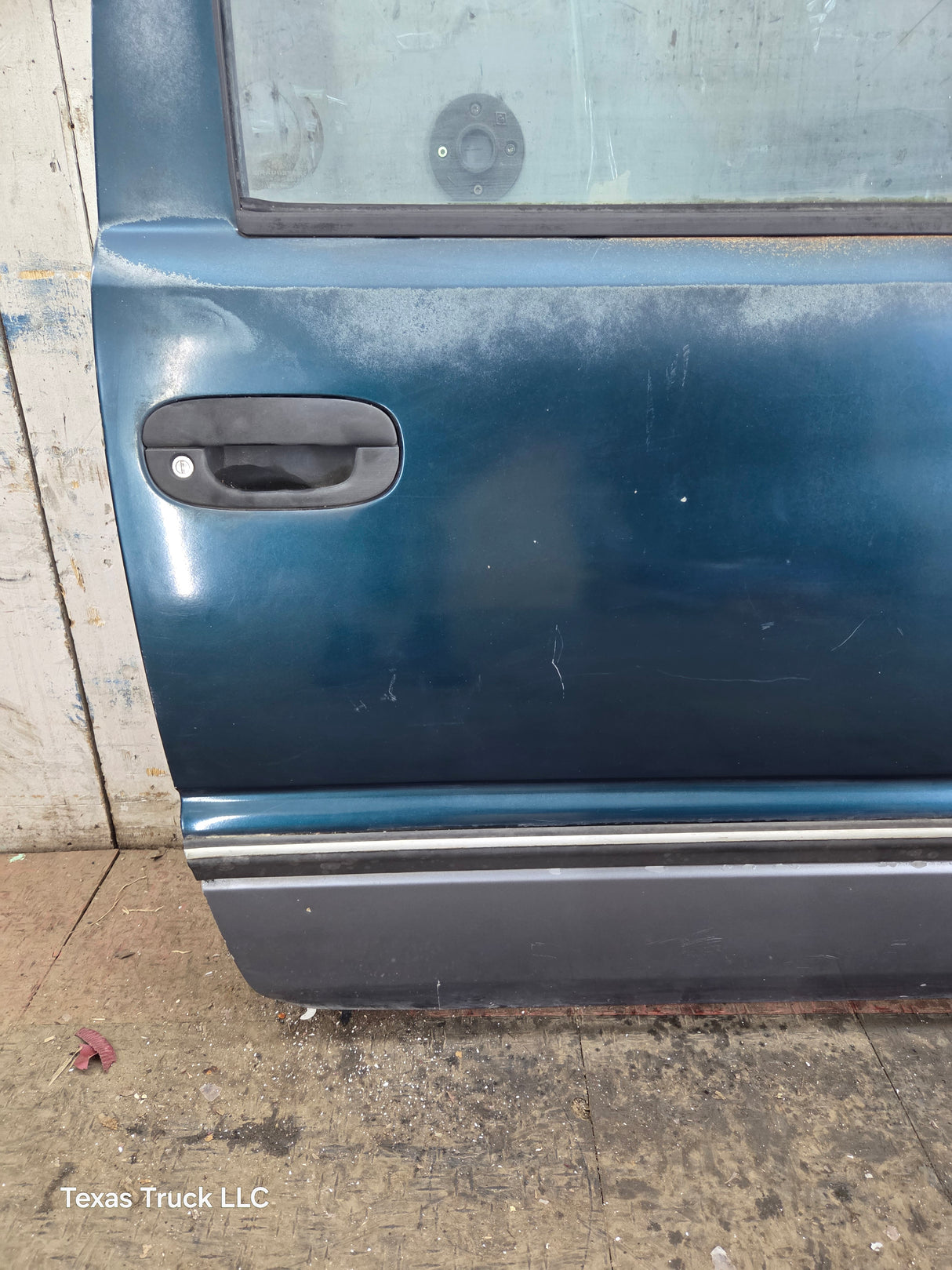 1994-2002 Dodge Ram 2nd Gen RH Passenger Side Front Door Regular Cab / 2 Door Ext Cab 1500 2500 3500 ROUND CORNER