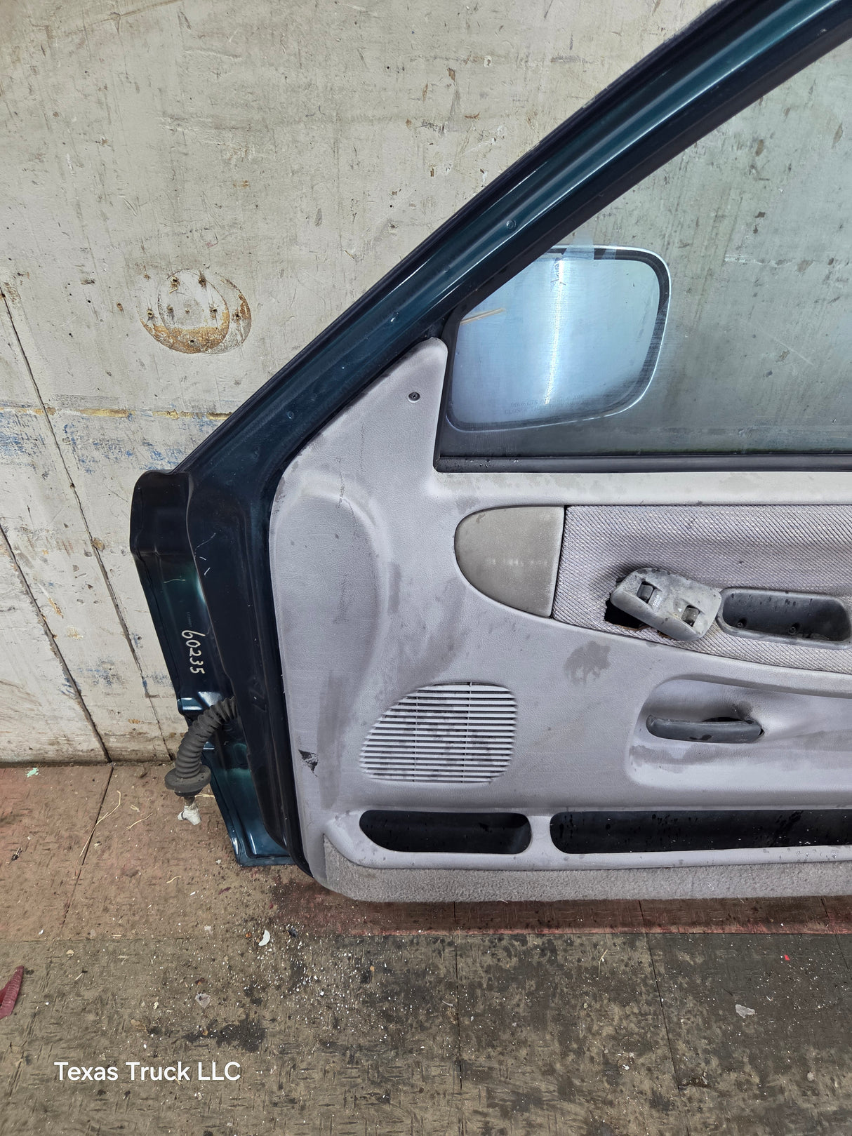 1994-2002 Dodge Ram 2nd Gen RH Passenger Side Front Door Regular Cab / 2 Door Ext Cab 1500 2500 3500 ROUND CORNER
