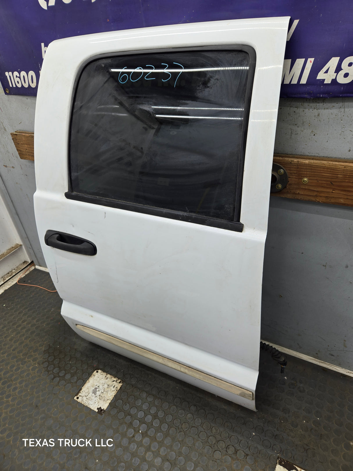2003-2008 Dodge Ram 3rd Gen RH Passenger Side Rear MEGA Cab Door 1500 2500 3500 4500 5500