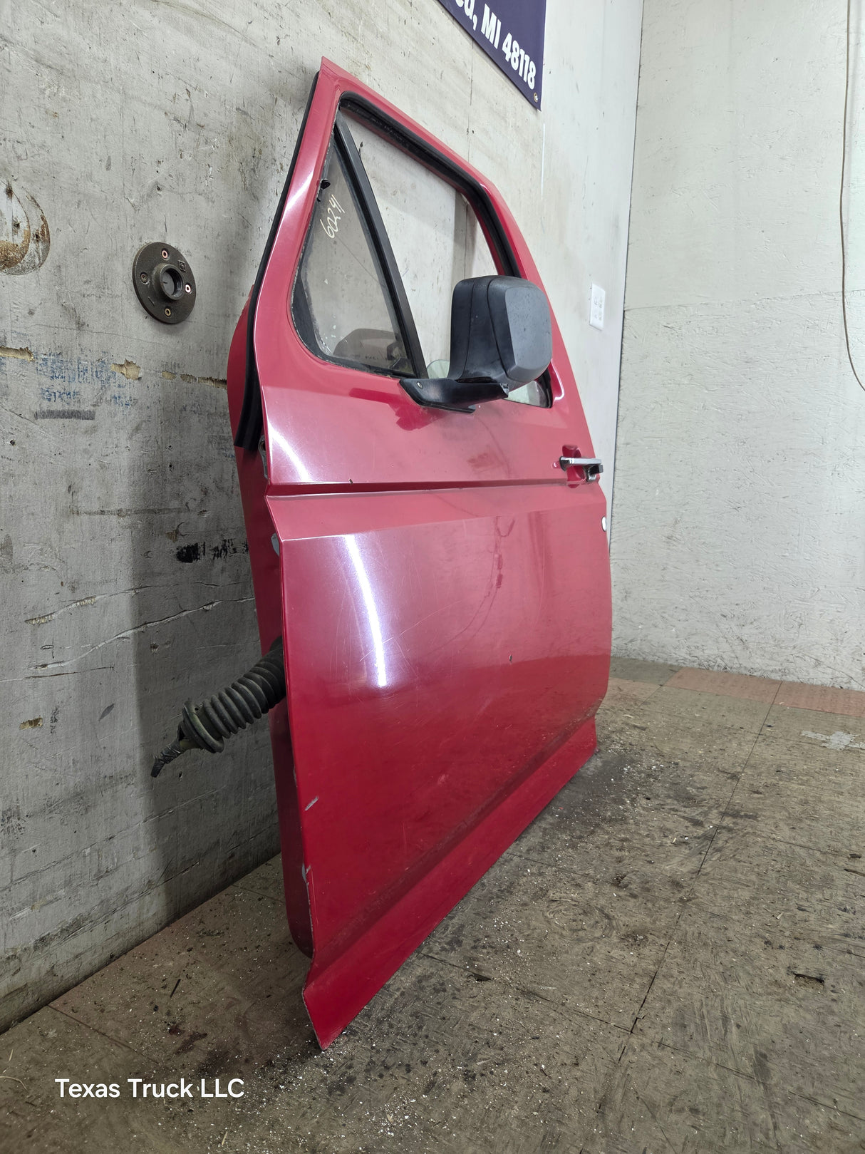 1980-1991 Ford F Series F250 F350 F450 F550 LH Driver Side Front Door
