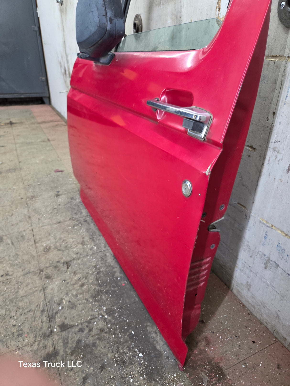 1980-1991 Ford F Series F250 F350 F450 F550 LH Driver Side Front Door