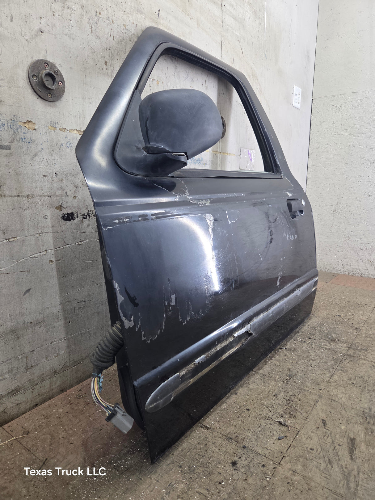 1993-2002 Ford Ranger Driver Side Front Left Hand Door