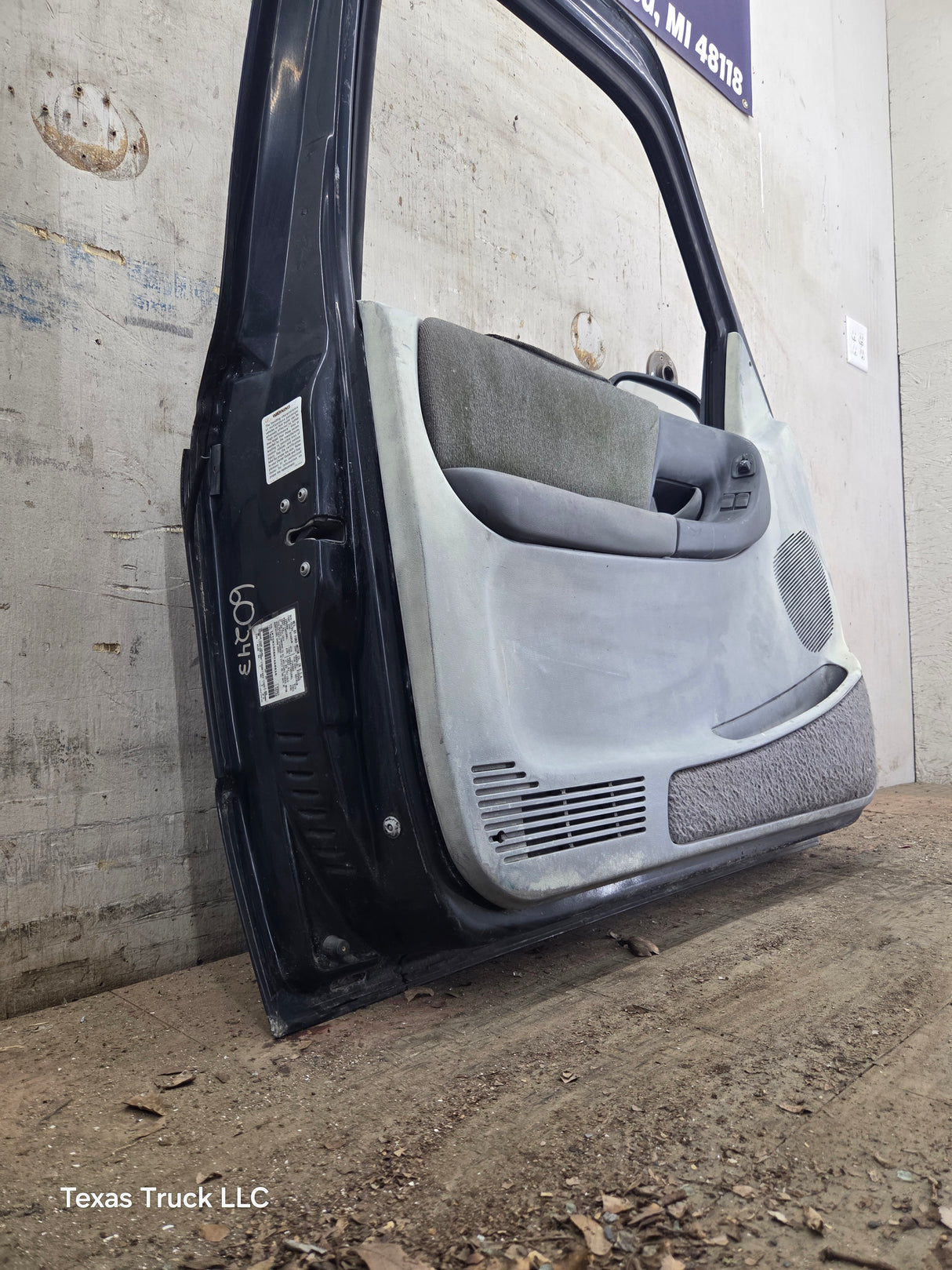 1993-2002 Ford Ranger Driver Side Front Left Hand Door