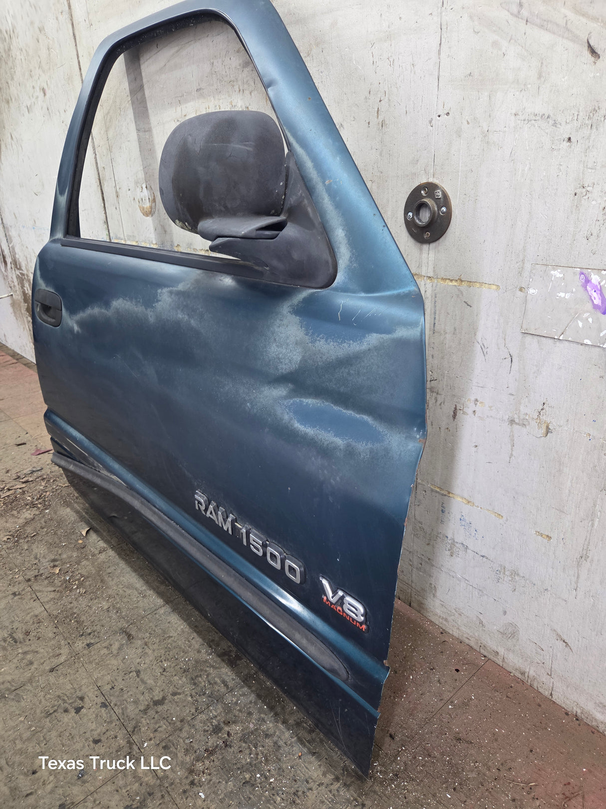 1994-2002 Dodge Ram 2nd Gen RH Passenger Side Front Door Regular Cab / 2 Door Ext Cab 1500 2500 3500 ROUND CORNER