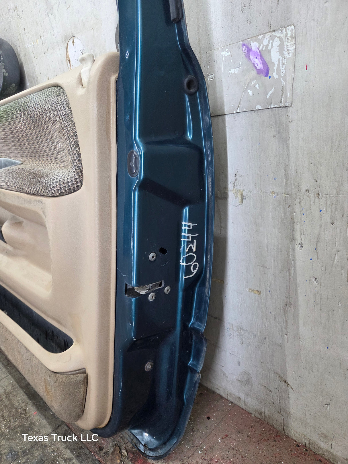 1994-2002 Dodge Ram 2nd Gen RH Passenger Side Front Door Regular Cab / 2 Door Ext Cab 1500 2500 3500 ROUND CORNER