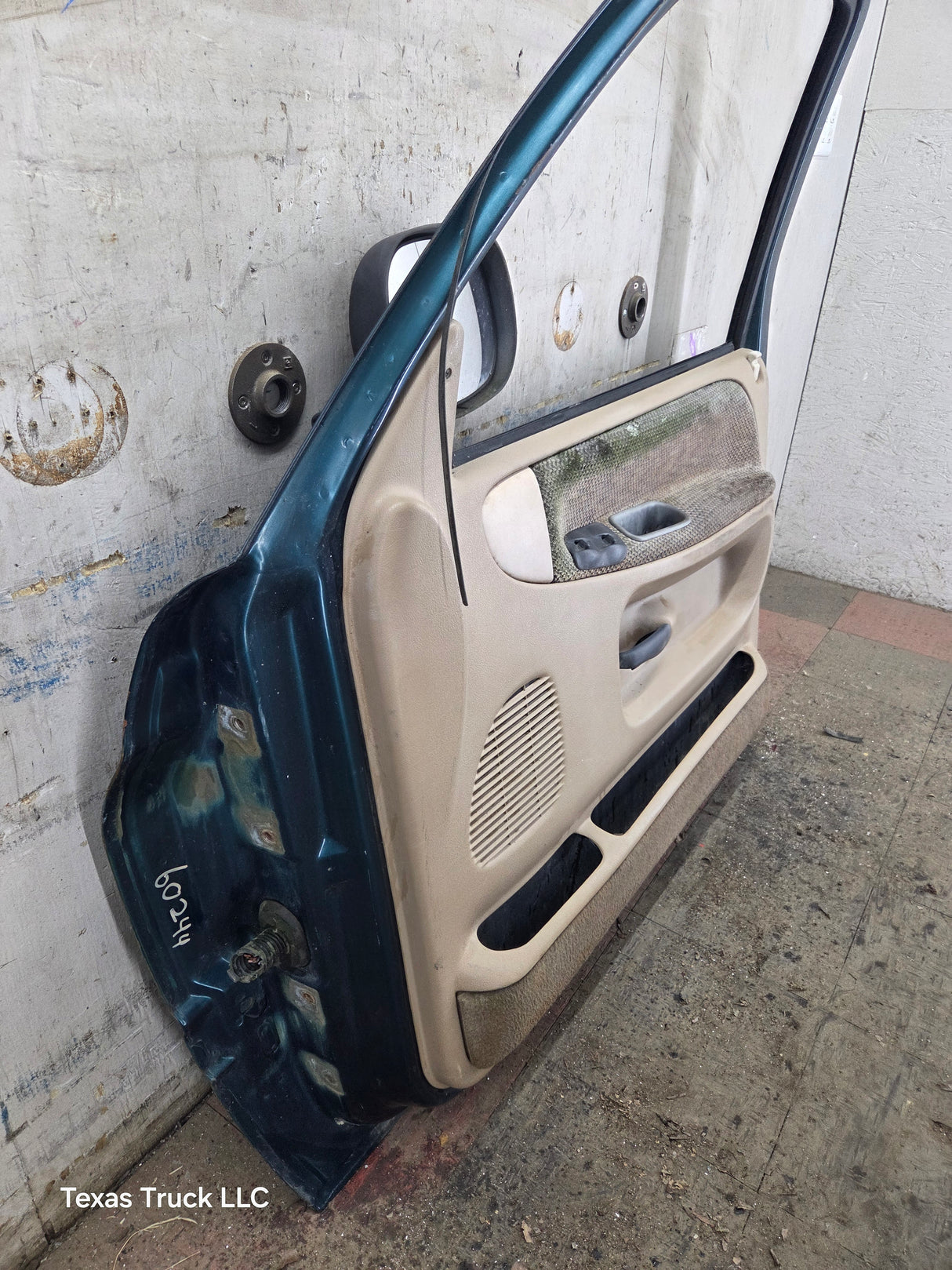 1994-2002 Dodge Ram 2nd Gen RH Passenger Side Front Door Regular Cab / 2 Door Ext Cab 1500 2500 3500 ROUND CORNER