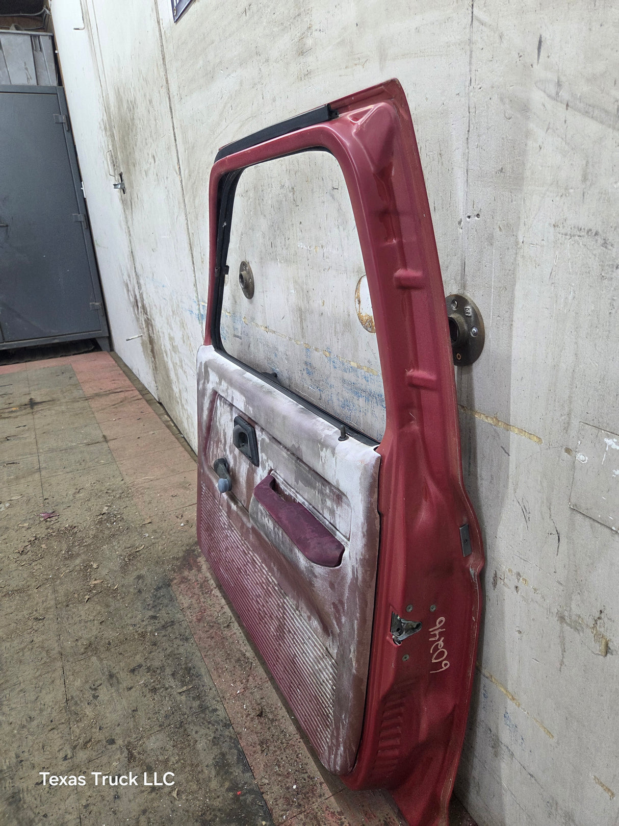 1983-1988 Ford Ranger Passenger Side Front Right Hand Door
