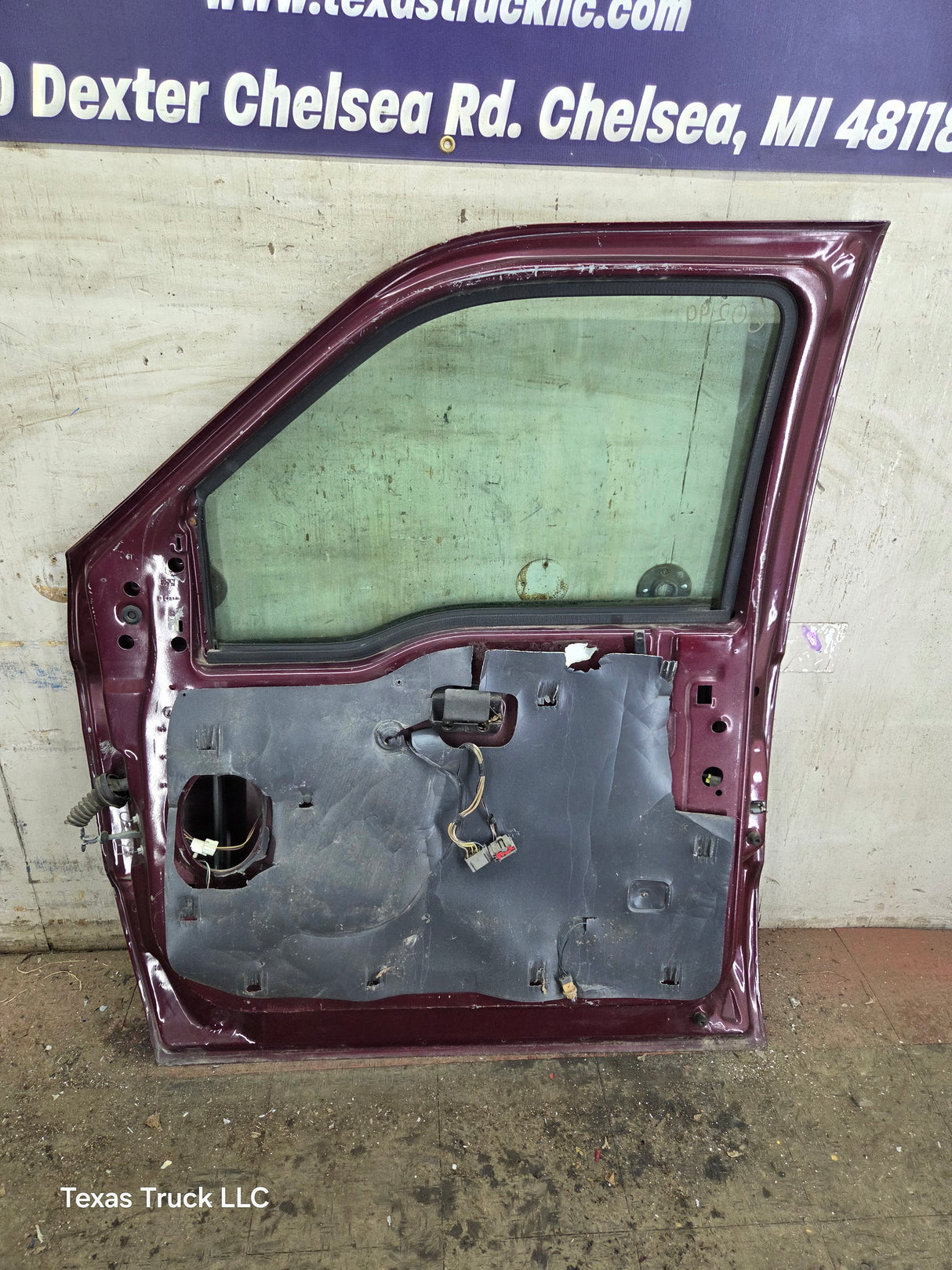 1999-2011 Ford Super Duty / Excursion Front Passenger RH Door F250 F350 F450 F550