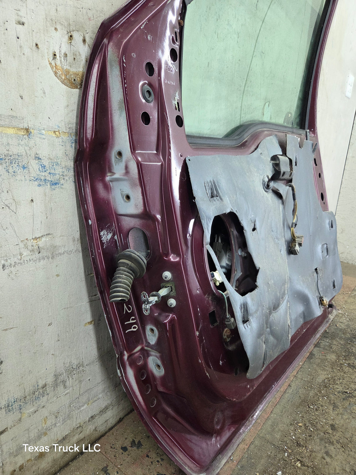 1999-2011 Ford Super Duty / Excursion Front Passenger RH Door F250 F350 F450 F550