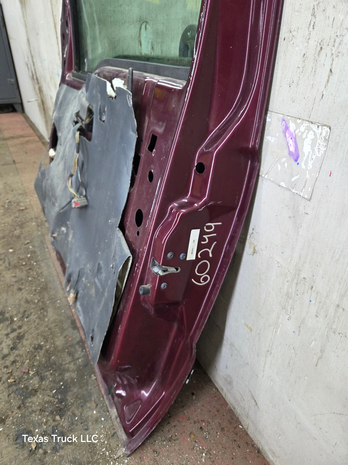 1999-2011 Ford Super Duty / Excursion Front Passenger RH Door F250 F350 F450 F550