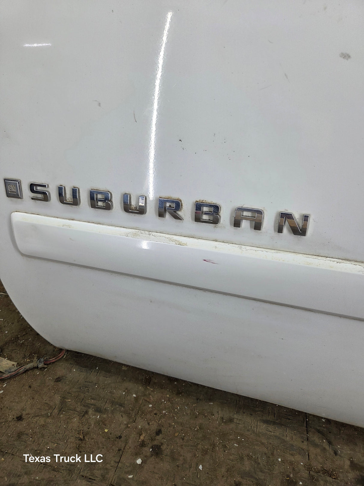 2007-2013 Chevrolet Silverado / GMC Sierra 1500 2500 3500 HD LH Front Driver Side Door
